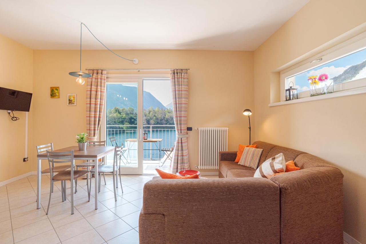 Lake Como Apartment With Balcony And Private Parking オッスッチョ エクステリア 写真