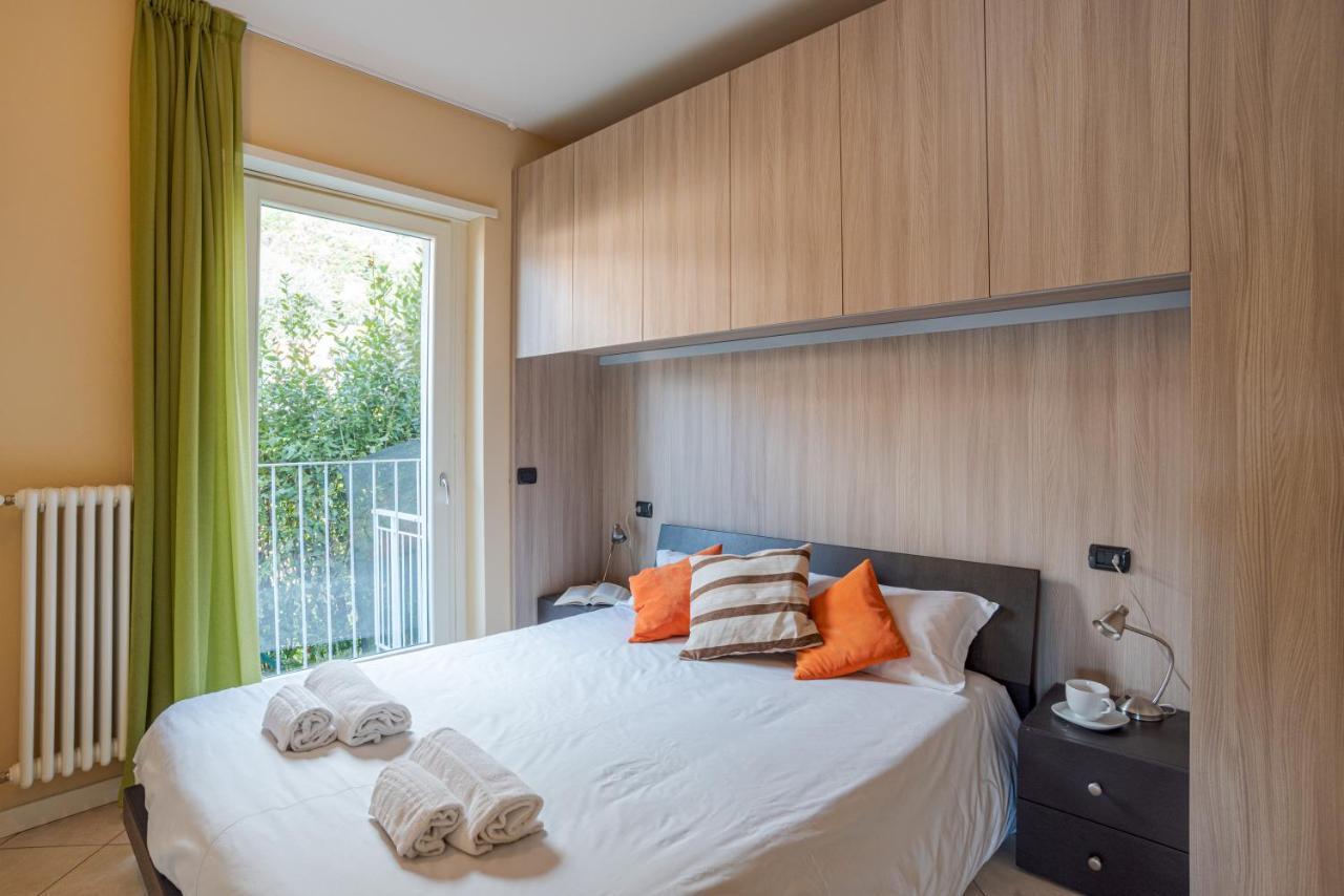 Lake Como Apartment With Balcony And Private Parking オッスッチョ エクステリア 写真